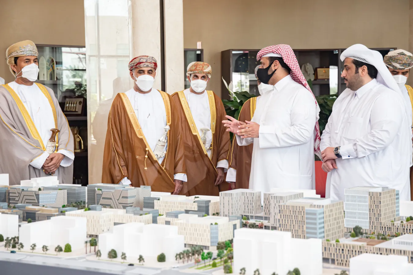 Oman’s Minister of Housing and Urban Planning visits Qatari Diar’s Headquarters Oman’s Minister of Housing and Urban Planning visits Qatari Diar’s Headquarters